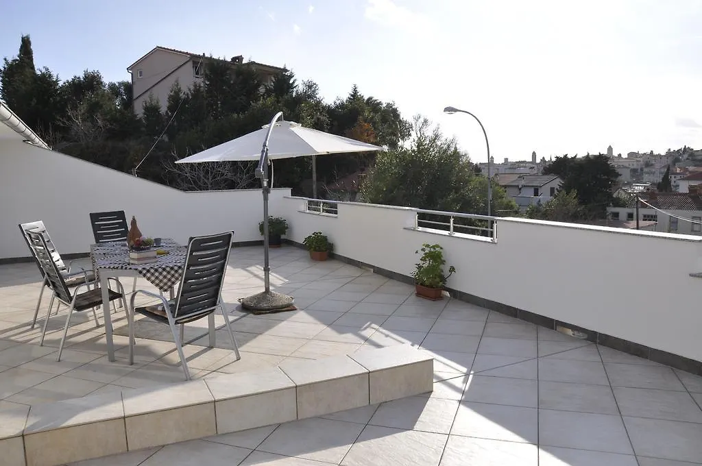 Apartments Crobeg Rab Town Chorwacja